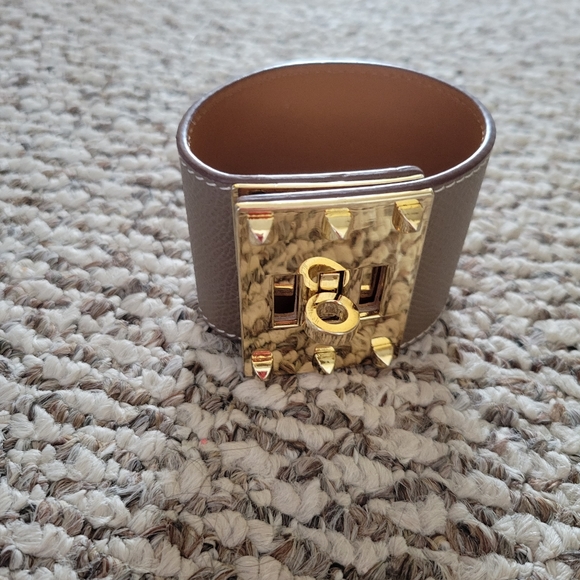 H leather bracelet - Picture 5 of 7